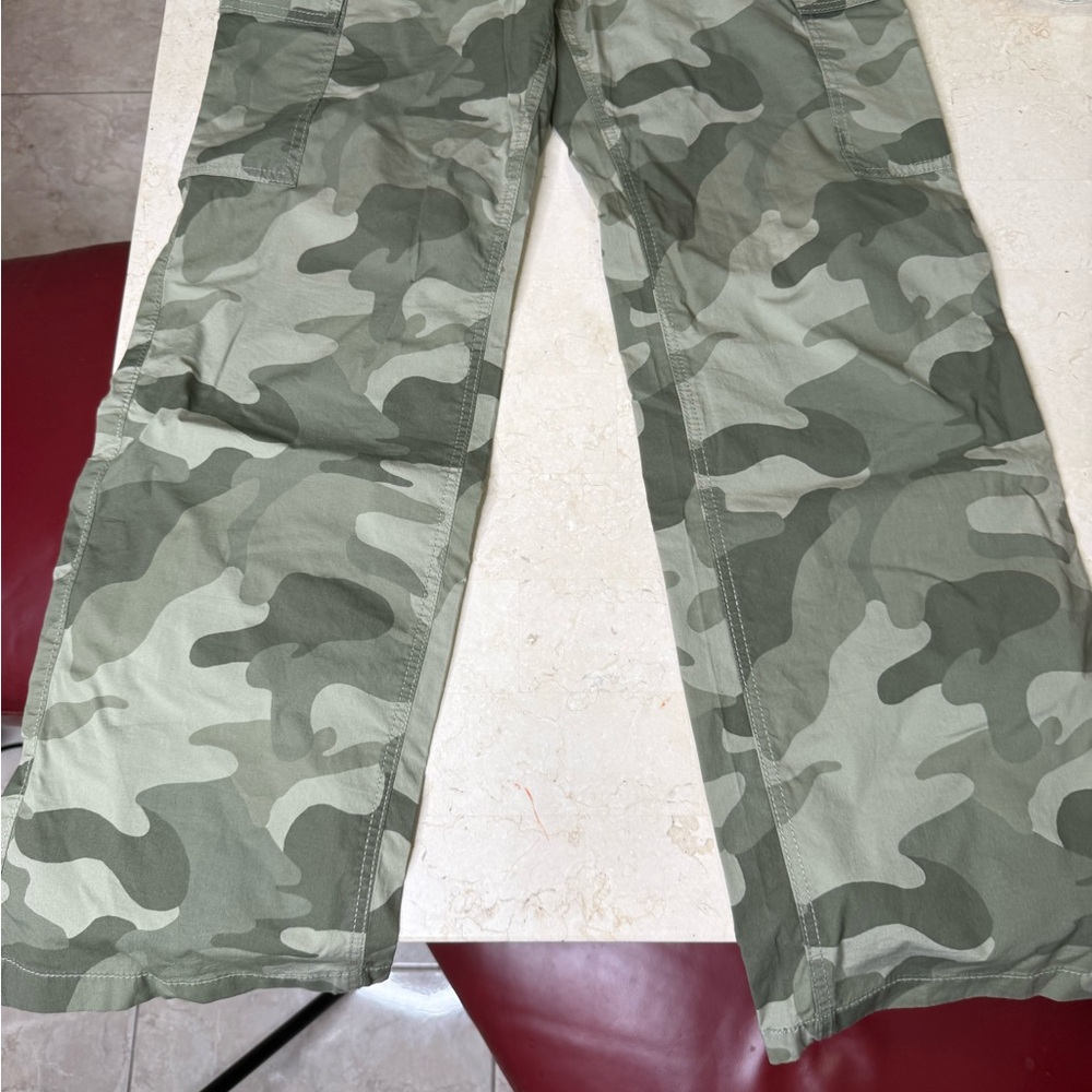 Hollister Olive Adjustable-Rise Baggy Pants